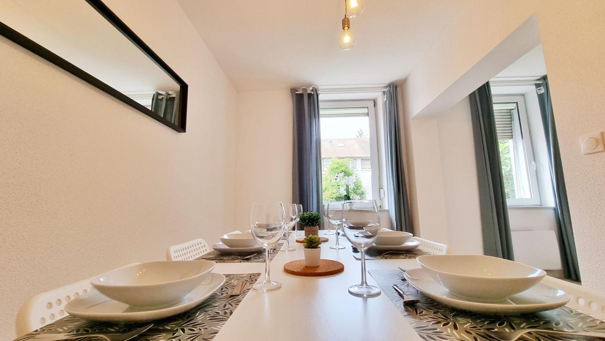 Le Triplex - 5 Chambres - 10 Pers- Fibre - Relax Bnb Mulhouse Ngoại thất bức ảnh