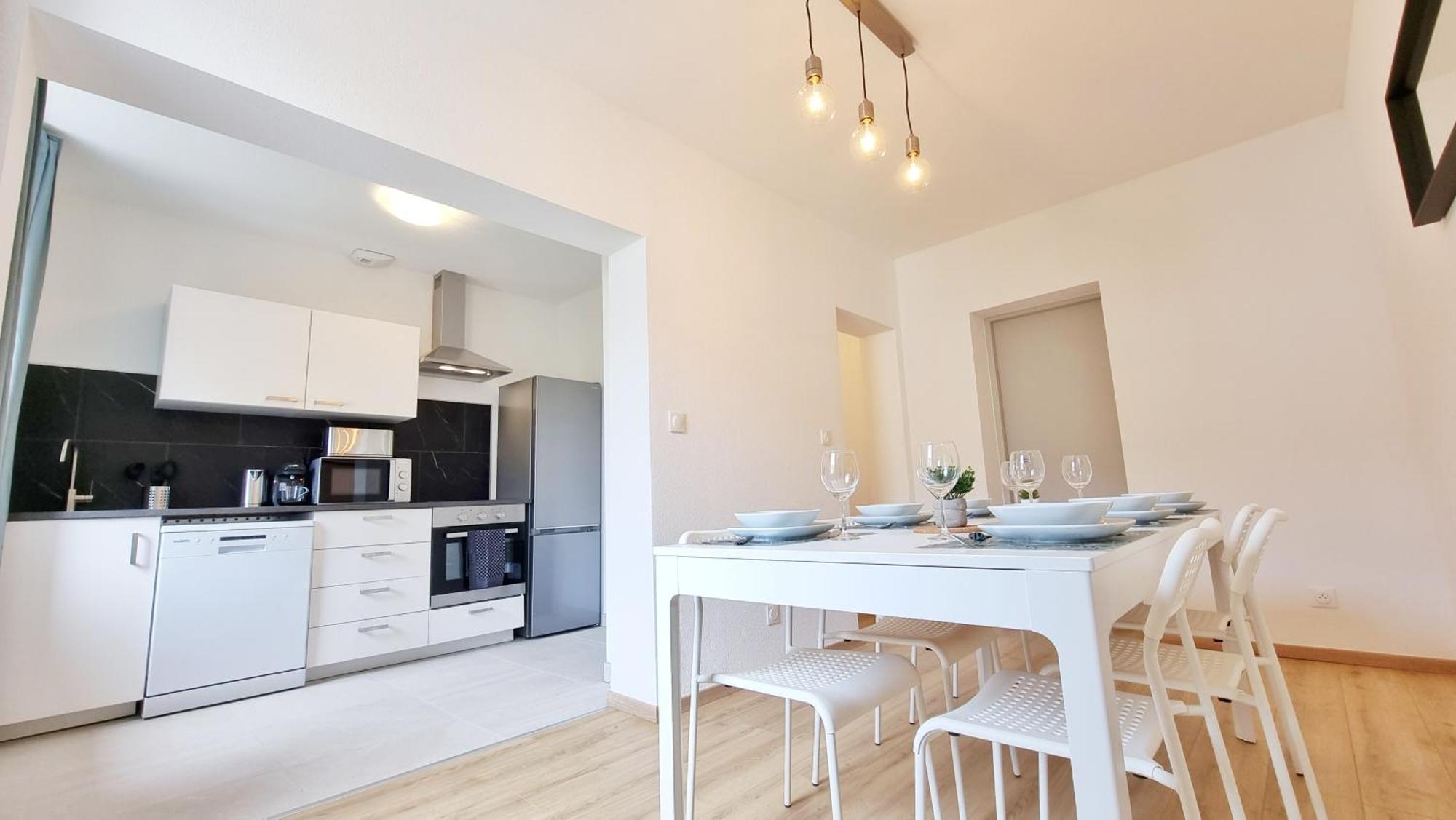Le Triplex - 5 Chambres - 10 Pers- Fibre - Relax Bnb Mulhouse Ngoại thất bức ảnh
