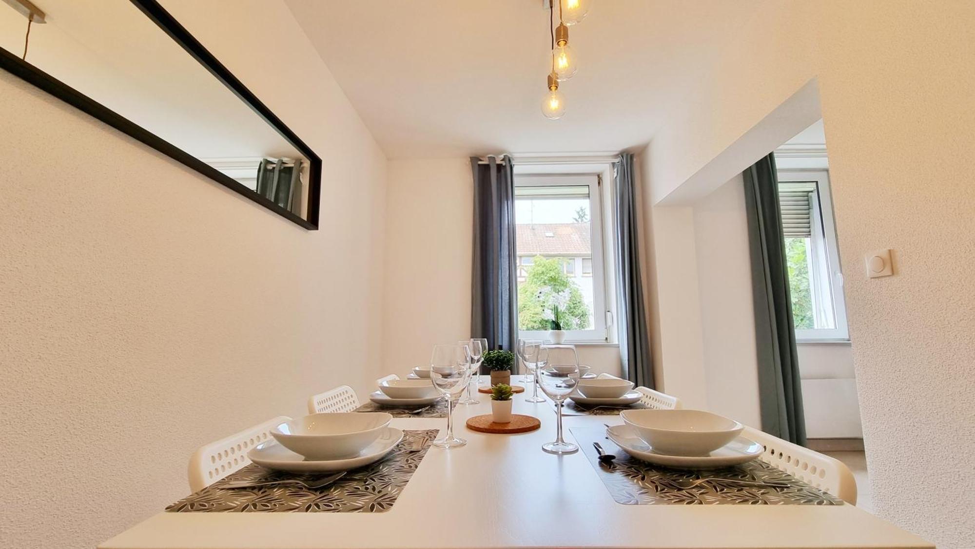 Le Triplex - 5 Chambres - 10 Pers- Fibre - Relax Bnb Mulhouse Ngoại thất bức ảnh